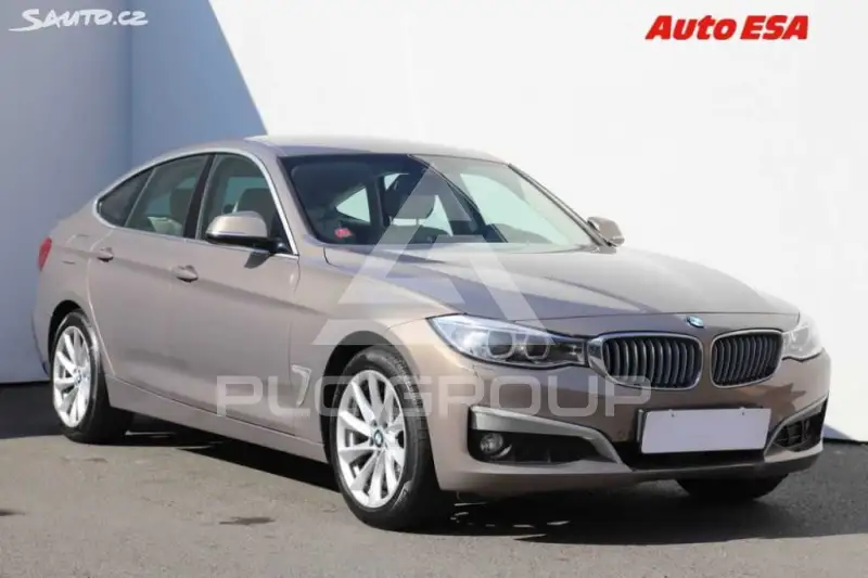 2015 BMW 330