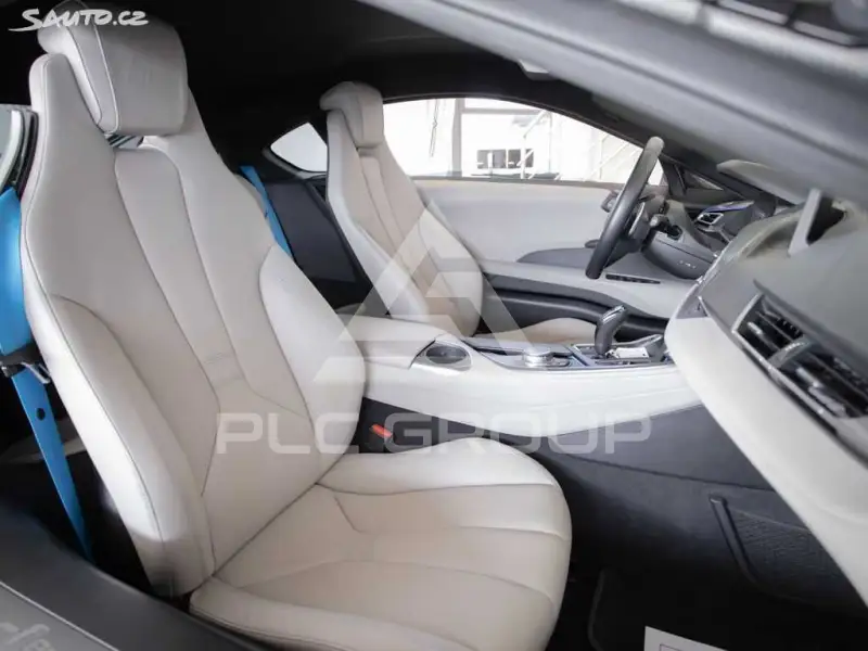 2015 BMW I8