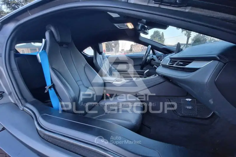 2015 BMW I8