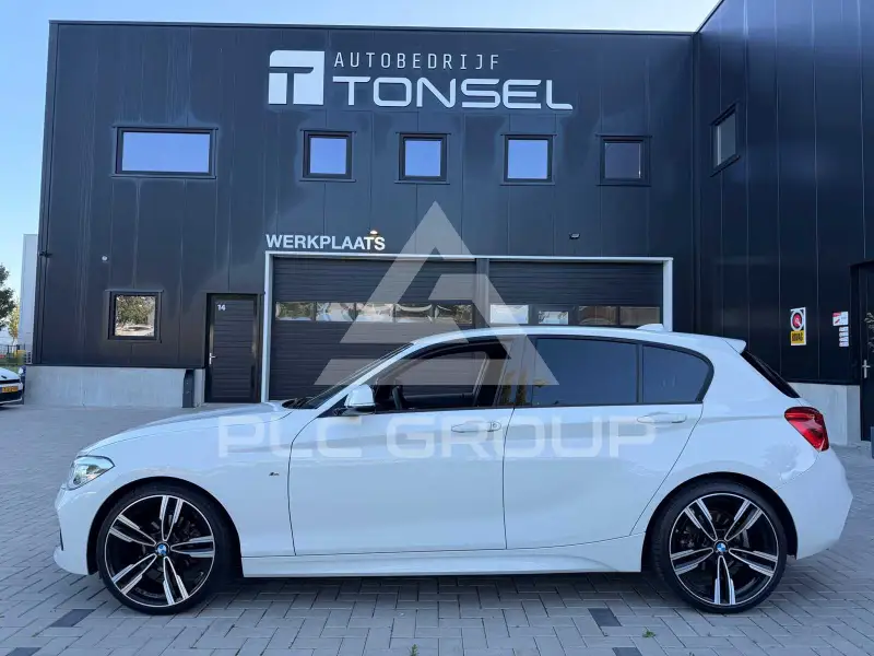 2015 BMW 120