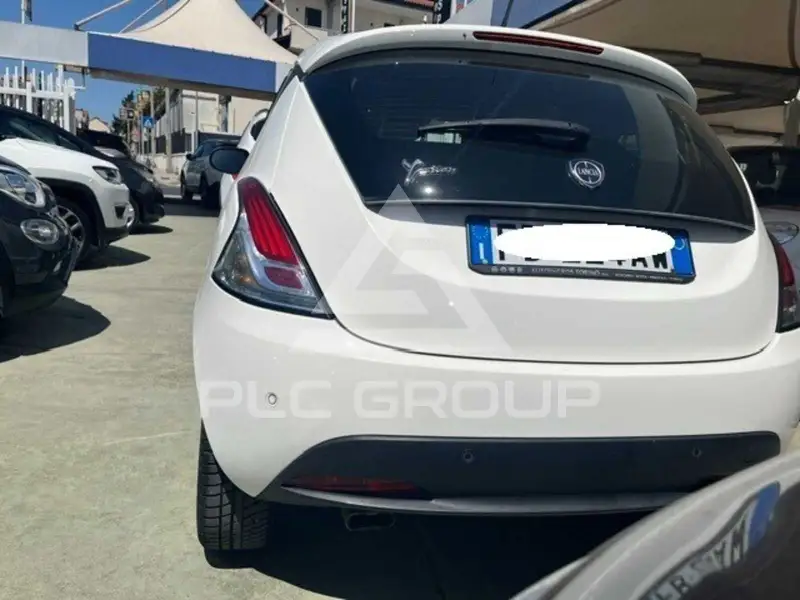 2015 Lancia YPSILON