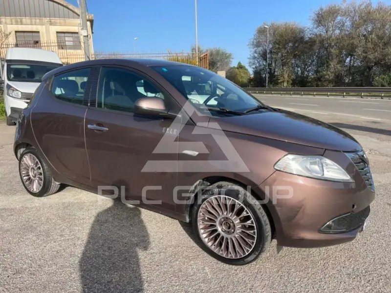 2015 Lancia YPSILON