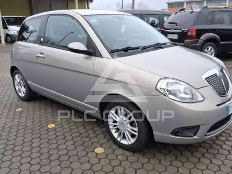 2015 Lancia YPSILON