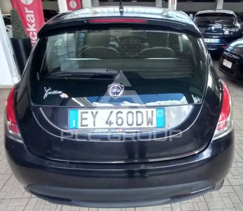 2015 Lancia YPSILON