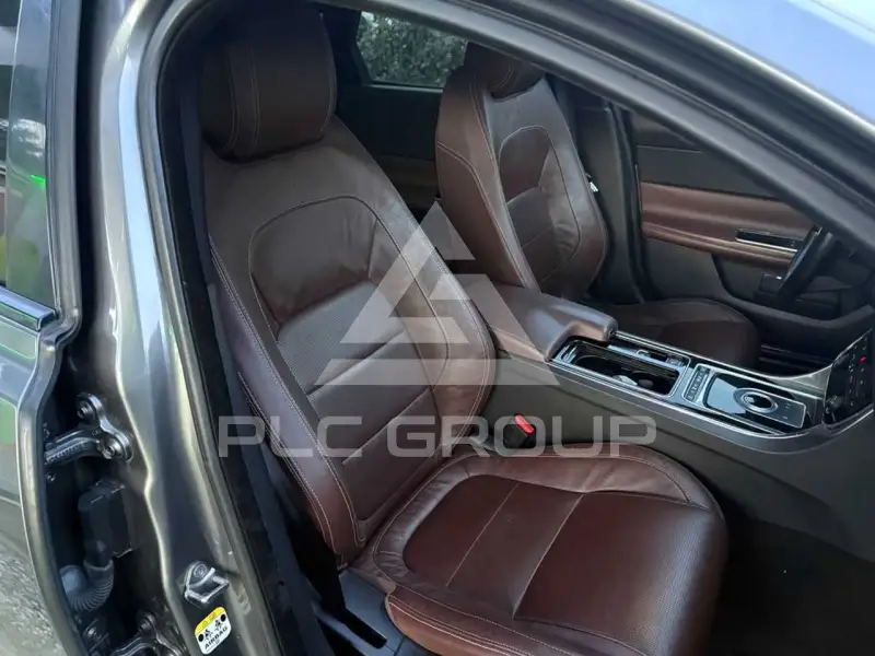 2015 Jaguar XF