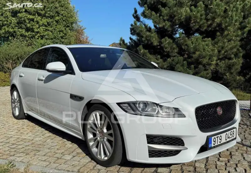 2015 Jaguar XF