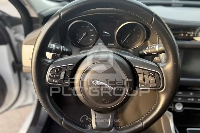 2015 Jaguar XF