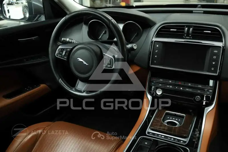 2015 Jaguar XE