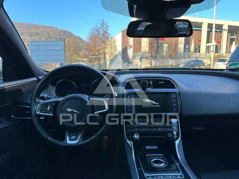 2015 Jaguar XE