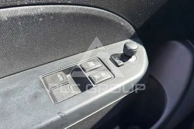 2015 Suzuki SWIFT