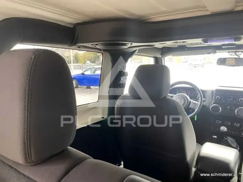 2015 Jeep WRANGLER