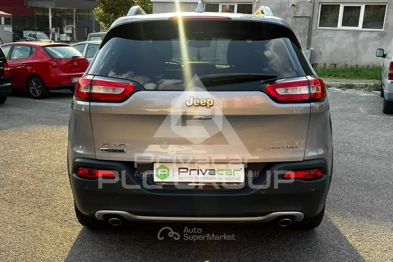 2015 Jeep CHEROKEE