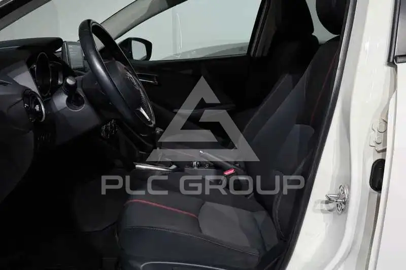 2015 Mazda 2 (Demio)