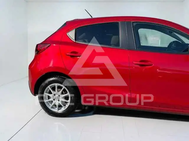 2015 Mazda 2