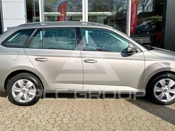 2015 Skoda Fabia