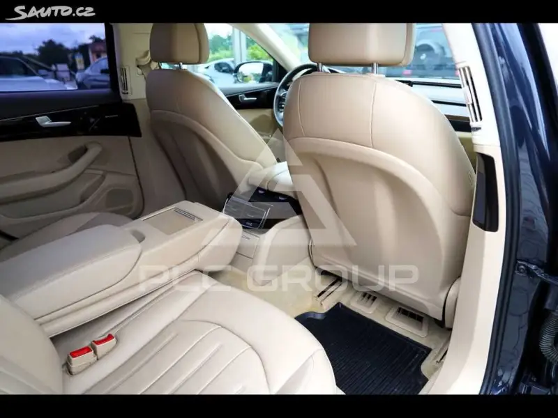 2015 Audi A8