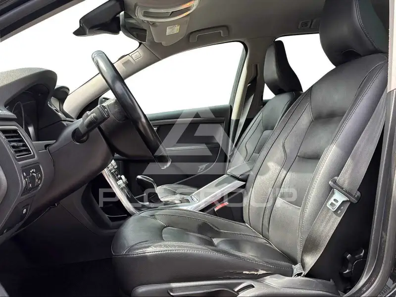 2015 Volvo V70