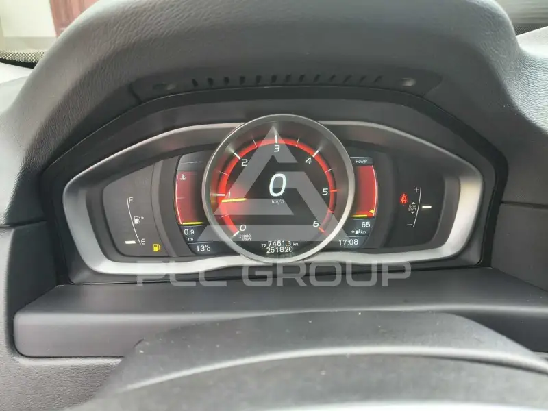2015 Volvo V70