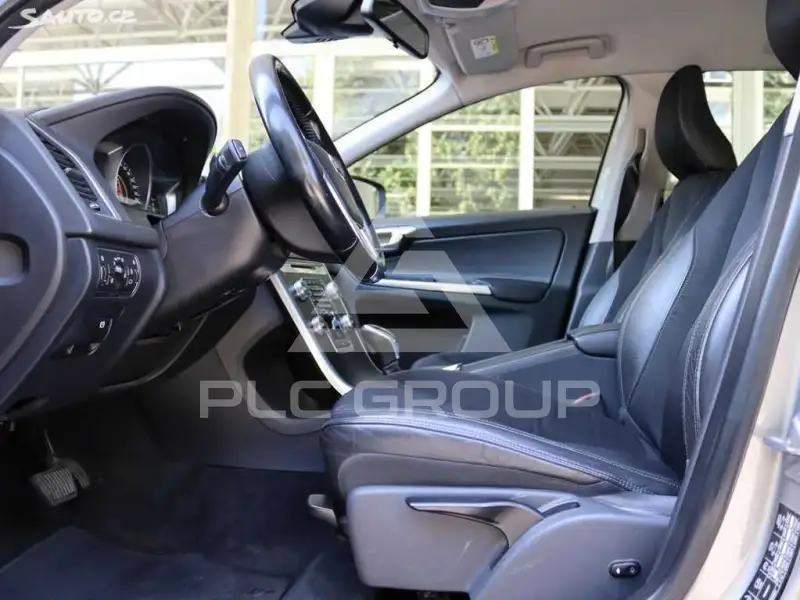 2015 Volvo XC60