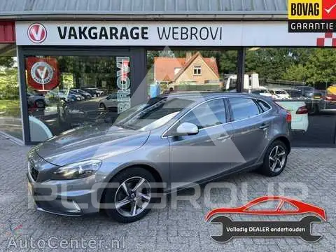 2015 Volvo V40