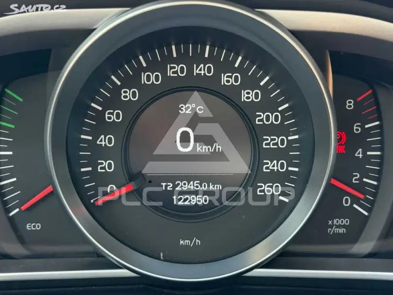 2015 Volvo V40