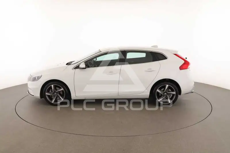 2015 Volvo V40