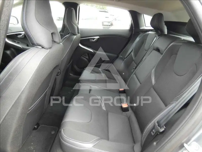 2015 Volvo V40