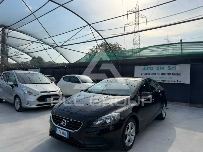 2015 Volvo V40