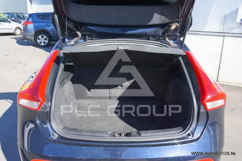 2015 Volvo V40