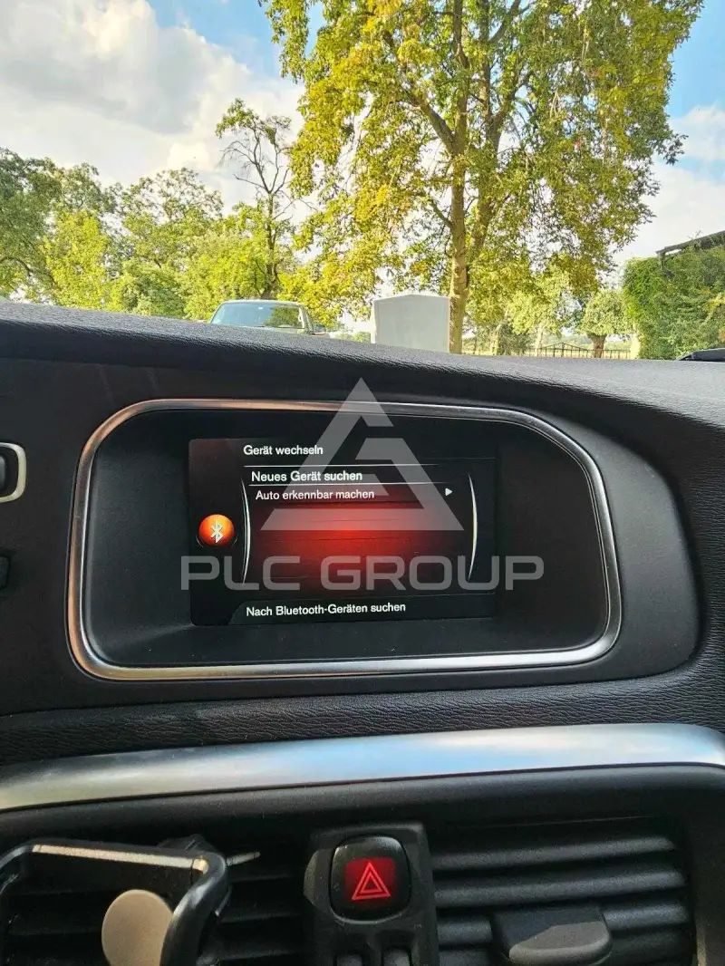 2015 Volvo V40