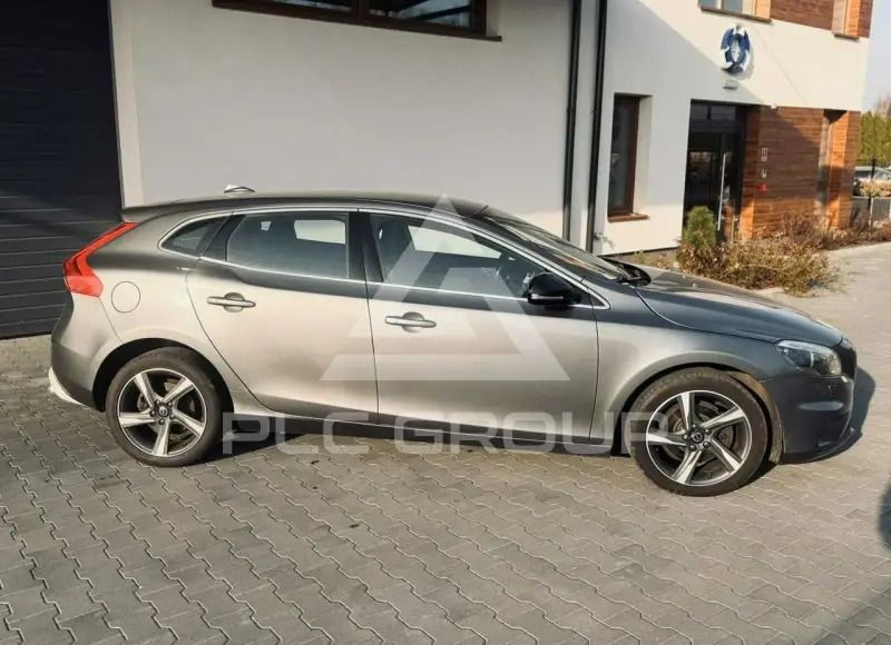 2015 Volvo V40