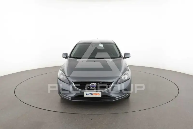 2015 Volvo V40