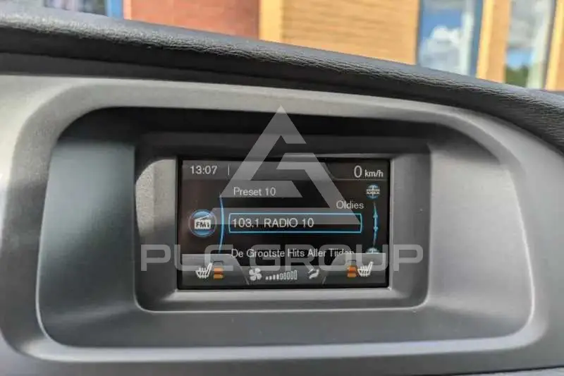 2015 Volvo V40