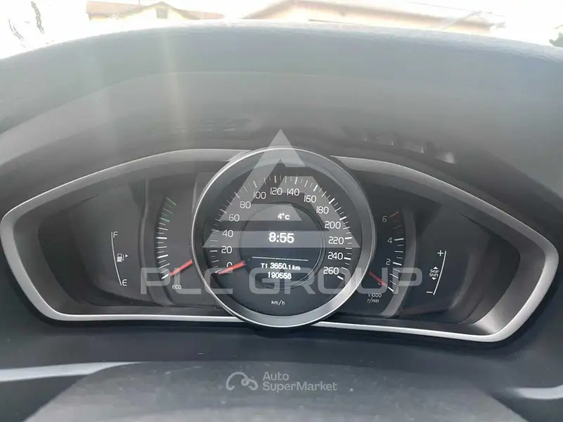 2015 Volvo V40