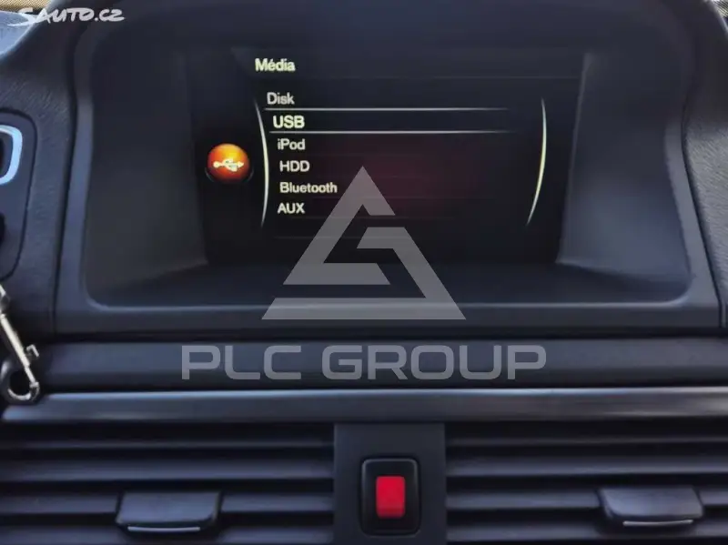 2015 Volvo XC70