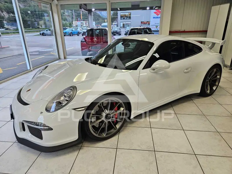 2015 Porsche 911