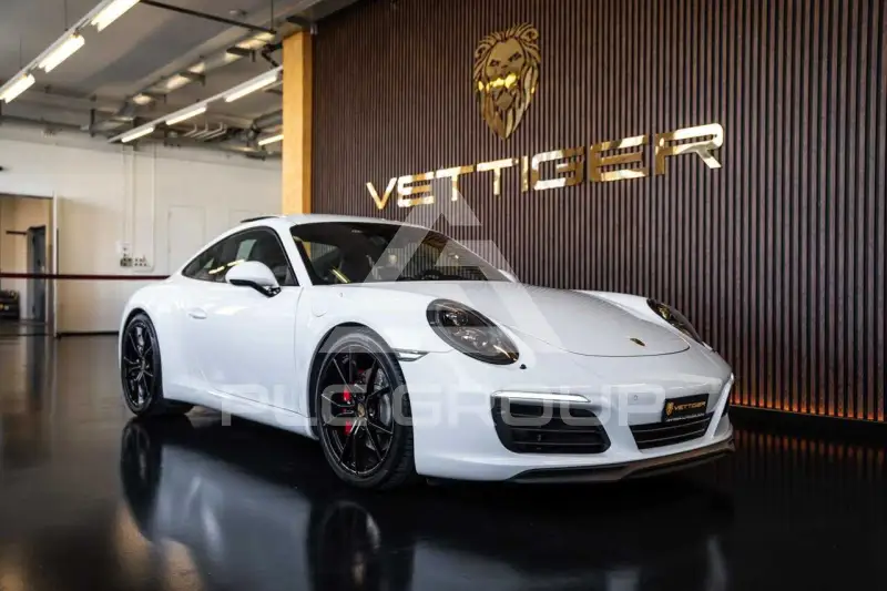 2015 Porsche 911