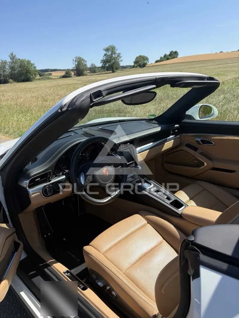 2015 Porsche 911
