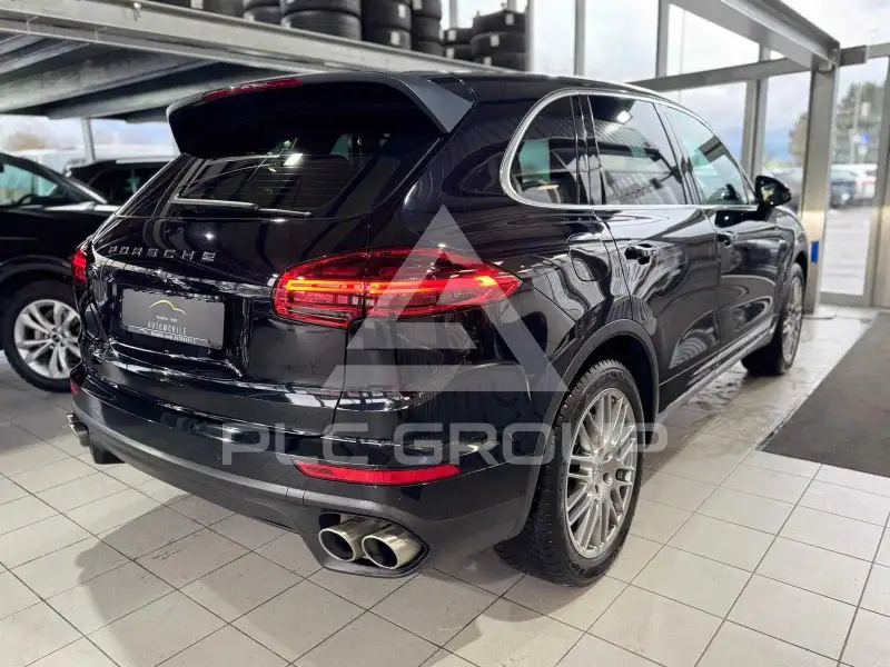 2015 Porsche Cayenne