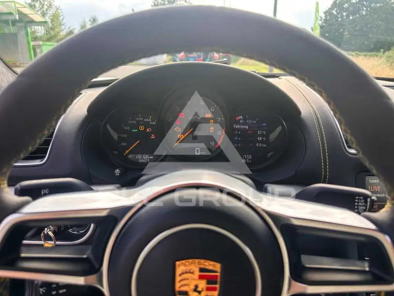 2015 Porsche Cayman