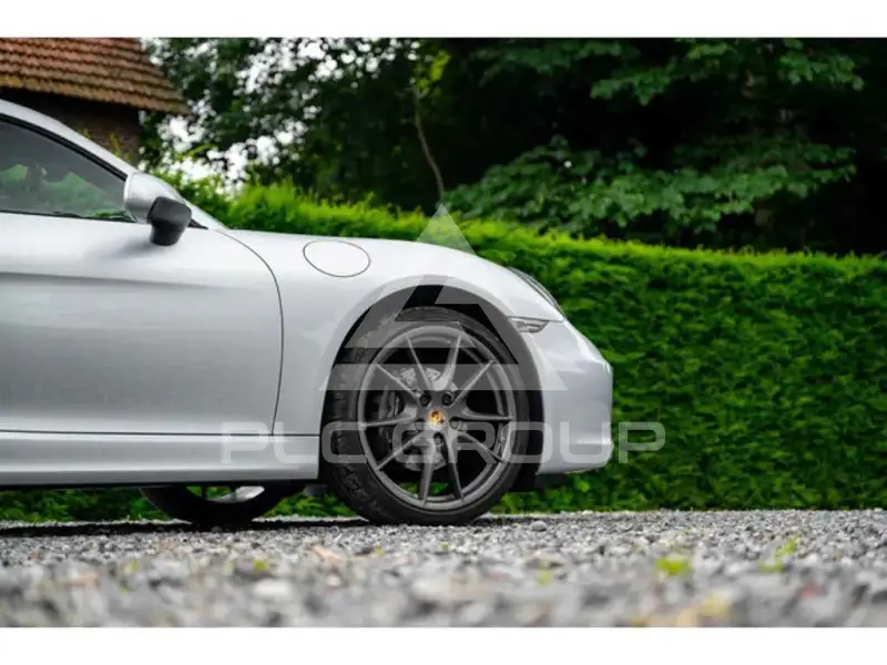 2015 Porsche Cayman
