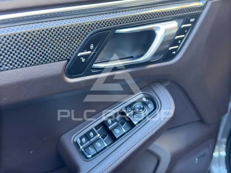 2015 Porsche MACAN