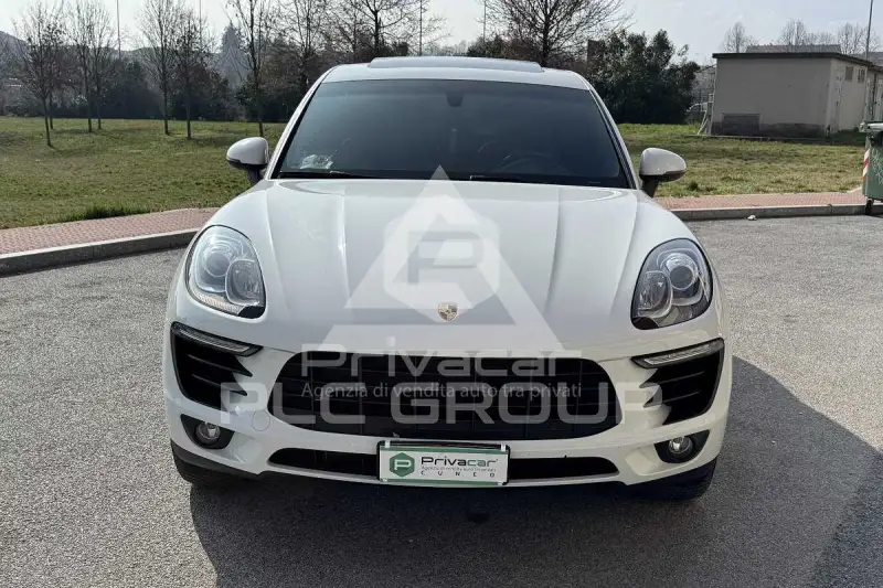 2015 Porsche MACAN