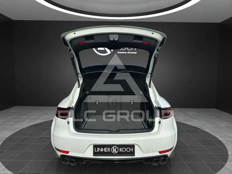 2015 Porsche MACAN