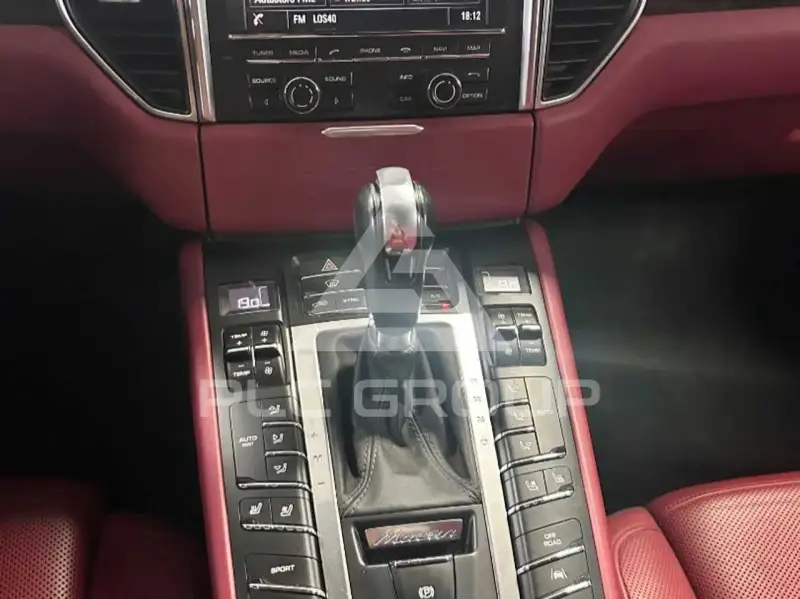 2015 Porsche MACAN