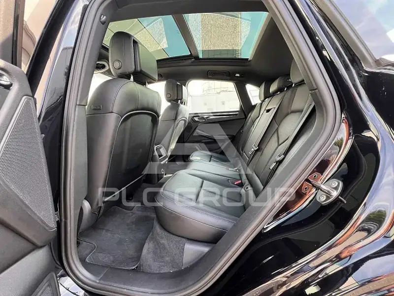 2015 Porsche MACAN