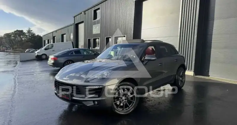 2015 Porsche MACAN