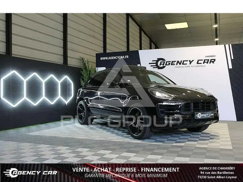 2015 Porsche MACAN