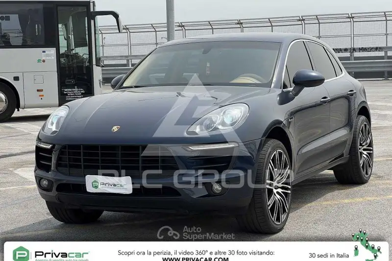 2015 Porsche MACAN