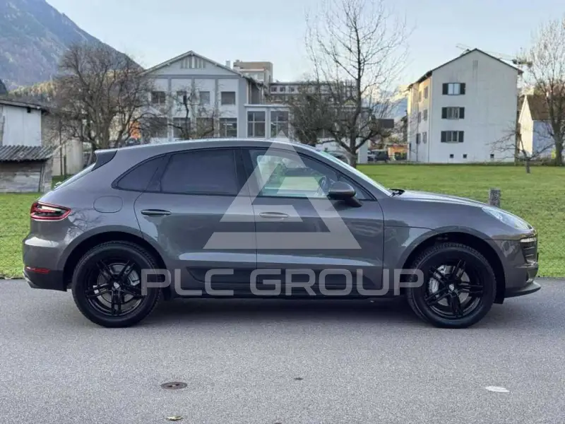 2015 Porsche MACAN
